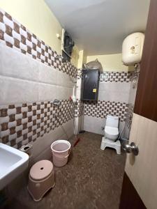 Bathroom Image of 1350 Sq.ft 3 BHK Apartment / Flat for sale in Sunderpur Varanasi for Rs. 11000000