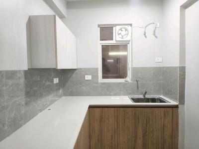 Kitchen Image of 1090 Sq.ft 3 BHK Builder Floor for sale in Signature Global City 81, Sector 81 Gurgaon for Rs. 12800000