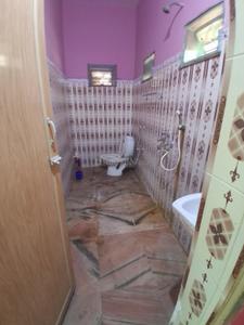 Bathroom Image of 1500 Sq.ft 2 BHK Builder Floor for rent in Kharagpur West Medinipur for Rs. 20000