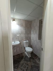 Bathroom Image of 720 Sq.ft 1 BHK Apartment / Flat for sale in Mahindra Happinest Kalyan Project A, Bhiwandi Thane for Rs. 3900000