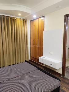 Bedroom Image of 1100 Sq.ft 3 BHK Apartment / Flat for sale in Siddharth Apartment, Paschim Vihar New Delhi for Rs. 13500000