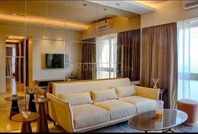 Hall Image of 750 Sq.ft 2 BHK Apartment / Flat for sale in Omkar Ananta, Goregaon East Mumbai for Rs. 15000000