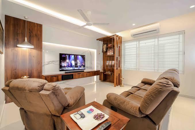 Malabar Silver Linden Main Image 1