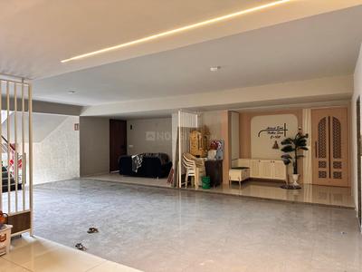 Image of 1845 Sq.ft 3 BHK Apartment / Flat for rent in Parmeshwar Nilayam, Tragad, Ahmedabad for Rs. 30000