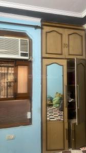 Bedroom Image of 1480 Sq.ft 4 BHK Builder Floor for sale in Mukherjee Nagar New Delhi for Rs. 13500000