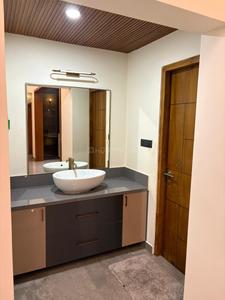 Bathroom Image of 4000 Sq.ft 5 BHK Independent House for sale in Edappally Kochi for Rs. 38500000