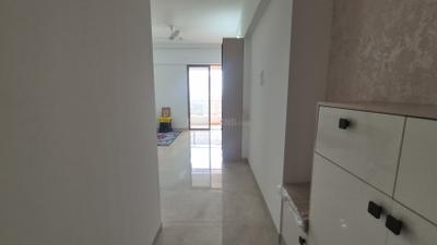 Living Room Image of 1080 Sq.ft 2 BHK Apartment / Flat for rent in Royal KP Stellar, Kondhwa Pune for Rs. 30000