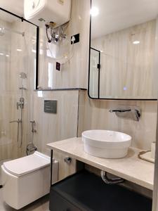 Bedroom One Image of 3240 Sq.ft 4 BHK Builder Floor for sale in Emaar Emerald Hill, Sector 65 Gurgaon for Rs. 54900000