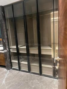 Bathroom Image of 9200 Sq.ft 9 BHK Independent House for sale in DLF Phase 1 Gurgaon for Rs. 600000000