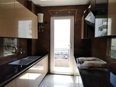 Kitchen Image of 2500 Sq.ft 4 BHK Builder Floor for sale in Paras Square, Sector 59 Gurgaon for Rs. 29500000