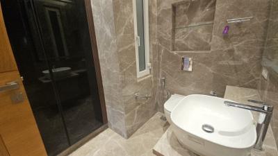 Image of 1800 Sq.ft 3 BHK Builder Floor for rent in Green Park, New Delhi for Rs. 250000
