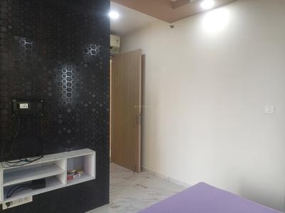 Bedroom Image of 1470 Sq.ft 3 BHK Apartment / Flat for rent in Godrej The Trees, Vikhroli East Mumbai for Rs. 170000