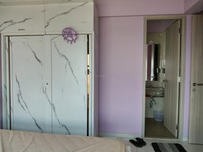 Bedroom Image of 620 Sq.ft 2 BHK Apartment / Flat for sale in The Atmosphere, Mulund East Mumbai for Rs. 17000000