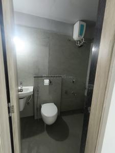 Bathroom Image of 450 Sq.ft 1 BHK Apartment / Flat for sale in Balewadi Pune for Rs. 6000000
