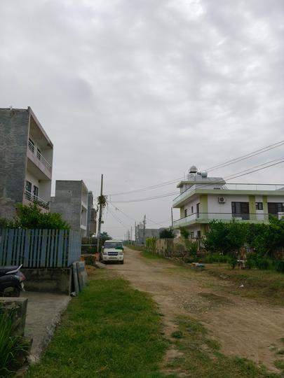 Avenue Towers Main Image 1