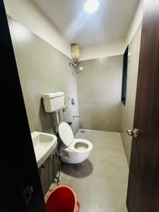 Bathroom Image of 1200 Sq.ft 3 BHK Apartment / Flat for rent in Dhokali Naka Thane for Rs. 50000