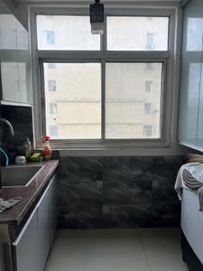Kitchen Image of 1034 Sq.ft 2 BHK Apartment / Flat for sale in Amrapali Silicon City, Sector 76 Noida for Rs. 11000000