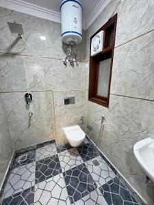 Image of 900 Sq.ft 3 BHK Builder Floor for rent in Govindpuri, New Delhi for Rs. 27000