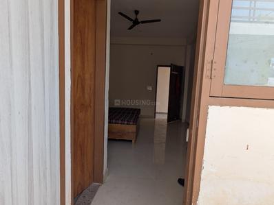 Image of 350 Sq.ft 1 RK Builder Floor for rent in Sector 72, Gurgaon for Rs. 9500