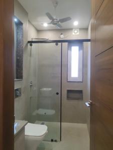 Bedroom One Image of 3250 Sq.ft 4 BHK Builder Floor for sale in Ridhi Signature Floors 358 Sqyd, Sector 21C Faridabad for Rs. 36500000