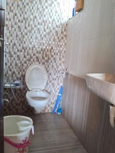 Bathroom Image of 750 Sq.ft 2 BHK Apartment / Flat for sale in Gotri Vadodara for Rs. 3800000