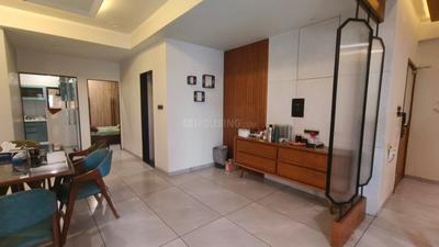 Hall Image of 1350 Sq.ft 3 BHK Penthouse for rent in Priyanka Green Emerald, New Alkapuri Vadodara for Rs. 35000