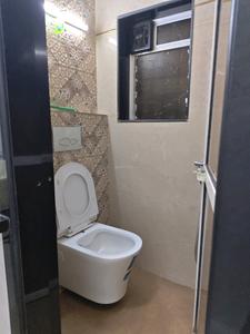 Common Bathroom One Image of 505 Sq.ft 1 BHK Apartment / Flat for sale in Dahisar East Mumbai for Rs. 11800000
