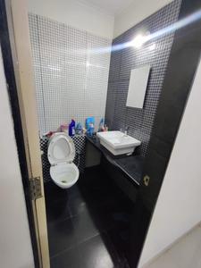Bathroom Image of 1020 Sq.ft 2 BHK Apartment / Flat for sale in Arihant Aarohi, Shilgaon Thane for Rs. 7000000