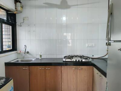 Kitchen Image of 920 Sq.ft 2 BHK Apartment / Flat for rent in Kasarvadavali Thane for Rs. 30000