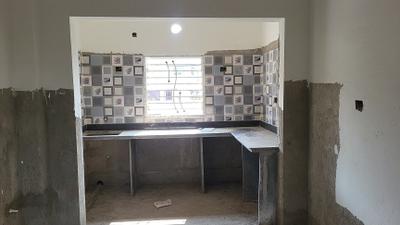 Kitchen Image of 986 Sq.ft 2 BHK Apartment / Flat for sale in Airport Gate no. 1 Kolkata for Rs. 4782100