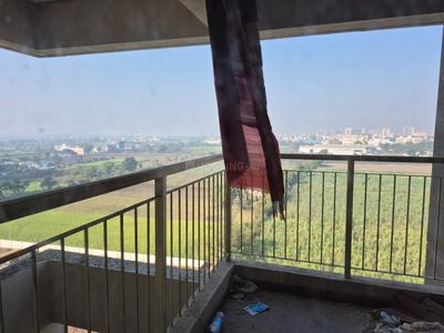 Balcony Image of 800 Sq.ft 2 BHK Apartment / Flat for sale in Ravinanda Skylights, Wagholi Pune for Rs. 6300000