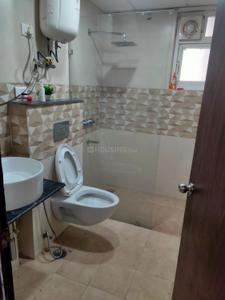 Bathroom Image of 4000 Sq.ft 7 BHK Apartment / Flat for rent in Rustle Court, Gomti Nagar Lucknow for Rs. 120000