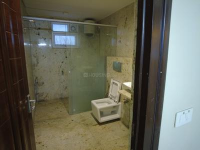 Image of 18000 Sq.ft 12 BHK Independent House for sale in Pedda Waltair, Visakhapatnam for Rs. 310000000