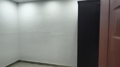 Bedroom Image of 1000 Sq.ft 2 BHK Builder Floor for rent in Indirapuram Ghaziabad for Rs. 22000