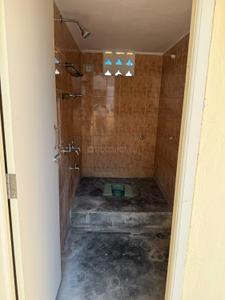 Bathroom Image of 1200 Sq.ft 2 BHK Builder Floor for rent in Kuyavarpalayam Puducherry for Rs. 20000