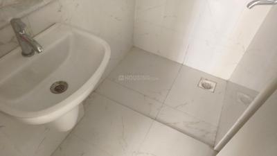 Bathroom Image of 450 Sq.ft 1 BHK Apartment / Flat for rent in Runwal Gardens, Dombivli East Thane for Rs. 10000