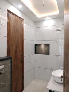 Common Bathroom Image of 1620 Sq.ft 3 BHK Builder Floor for sale in BPTP District 2, Sector 86 Faridabad for Rs. 17000000