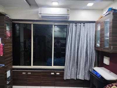 Bedroom Image of 540 Sq.ft 1 BHK Apartment / Flat for rent in Rosa Gardenia, Kasarvadavali Thane for Rs. 16600
