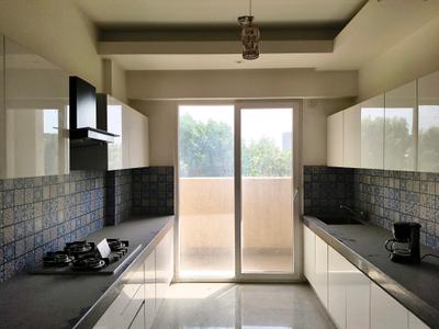 Kitchen Image of 1704 Sq.ft 3 BHK Apartment / Flat for sale in Tulip Yellow, Sector 69 Gurgaon for Rs. 23500000