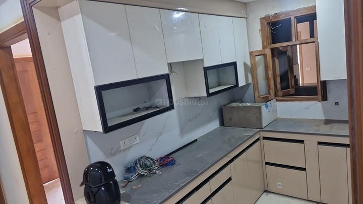 PRIME FLOOR Main Image 1