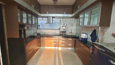 Kitchen Image of 1600 Sq.ft 3 BHK Apartment / Flat for rent in Aundh Pune for Rs. 75000