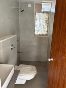 Bathroom Image of 600 Sq.ft 2 BHK Apartment / Flat for sale in V K Shree Sai Arti, Dadar West Mumbai for Rs. 29000000