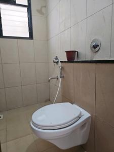 Common Bathroom Image of 1500 Sq.ft 3 BHK Apartment / Flat for rent in Pride Kingsbury Phase I, Charholi Budruk Pune for Rs. 31000