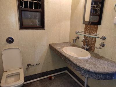 Bathroom Image of 2950 Sq.ft 6 BHK Builder Floor for sale in Babupara Siliguri for Rs. 10500000