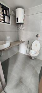 Image of 1200 Sq.ft 3 BHK Apartment / Flat for rent in Rajeshwar Planets, Harni, Vadodara for Rs. 32000