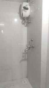 Bathroom Image of 450 Sq.ft 1 BHK Apartment / Flat for rent in Runwal Gardens, Dombivli East Thane for Rs. 10500