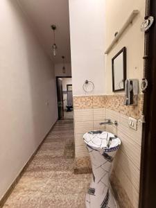 Bathroom Image of 900 Sq.ft 2 BHK Builder Floor for sale in Ashok Nagar New Delhi for Rs. 8500000