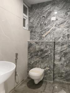 Common Bathroom Image of 1400 Sq.ft 3 BHK Apartment / Flat for sale in Vihaan Wardania, Noida Extension Greater Noida for Rs. 5750000