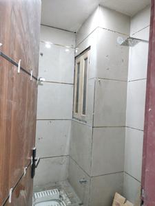 Common Bathroom Image of 700 Sq.ft 2 BHK Apartment / Flat for sale in Deenpur New Delhi for Rs. 3700000
