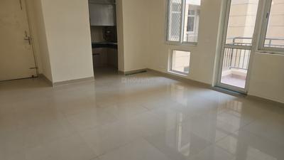 Living Room Image of 1485 Sq.ft 3 BHK Apartment / Flat for rent in Sector 129 Noida for Rs. 28000